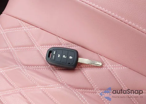 2013 Honda Accord Lx z USA, uszkodzony, nr VIN 1HGCR2F36DA084116